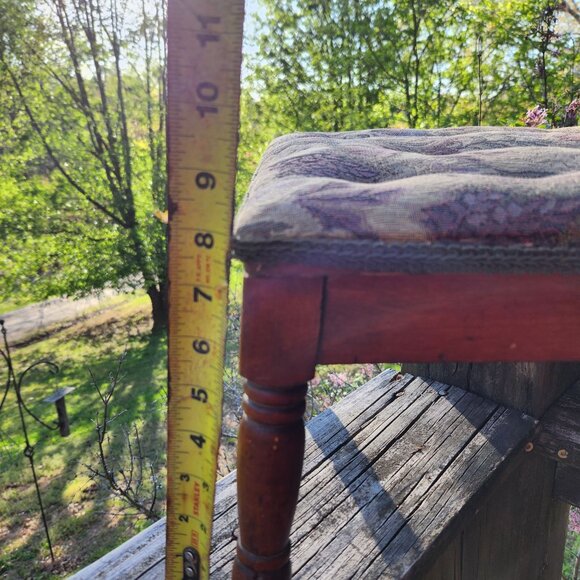 Vintage Wooden Footstool With Floral Tapestry Cushion French country Cottage cor - Picture 3 of 11